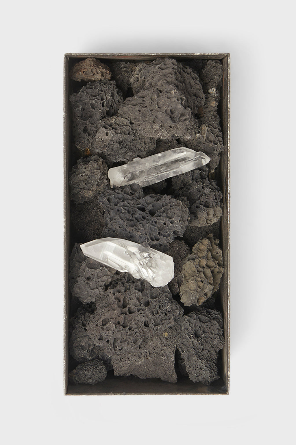 PETIT BLACK BLOCK LAVA CRYSTAL