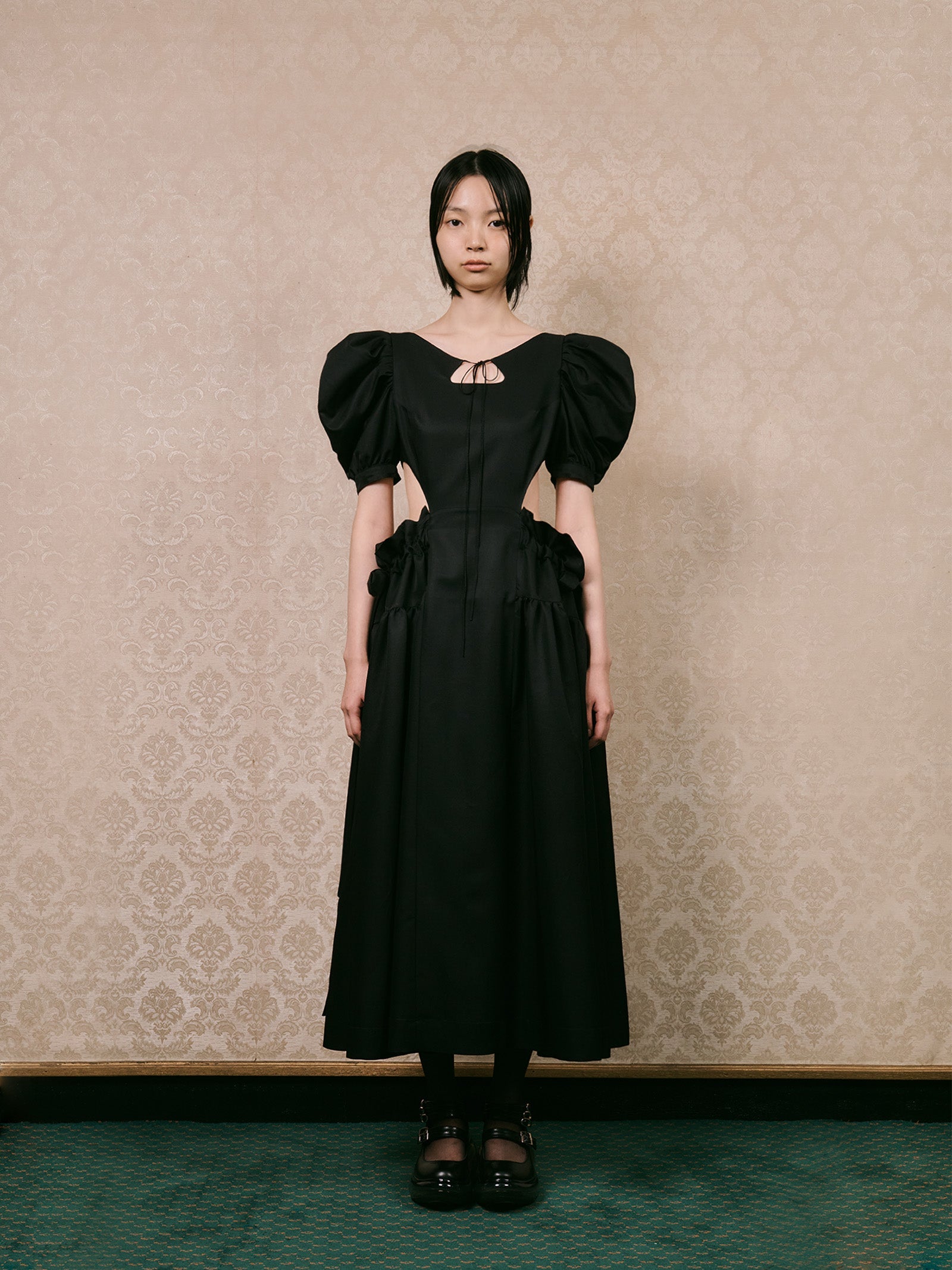 WAIST CUTOUT FAIRY PUFF DRESS