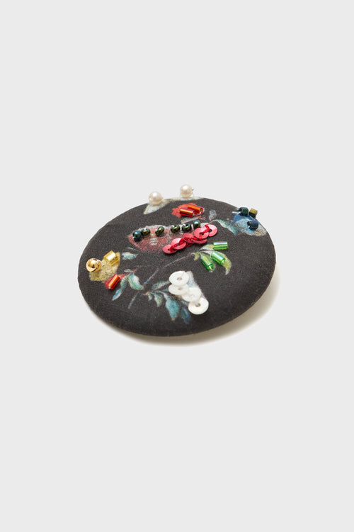 BADGE UC2E1X09-5 CHARCOAL