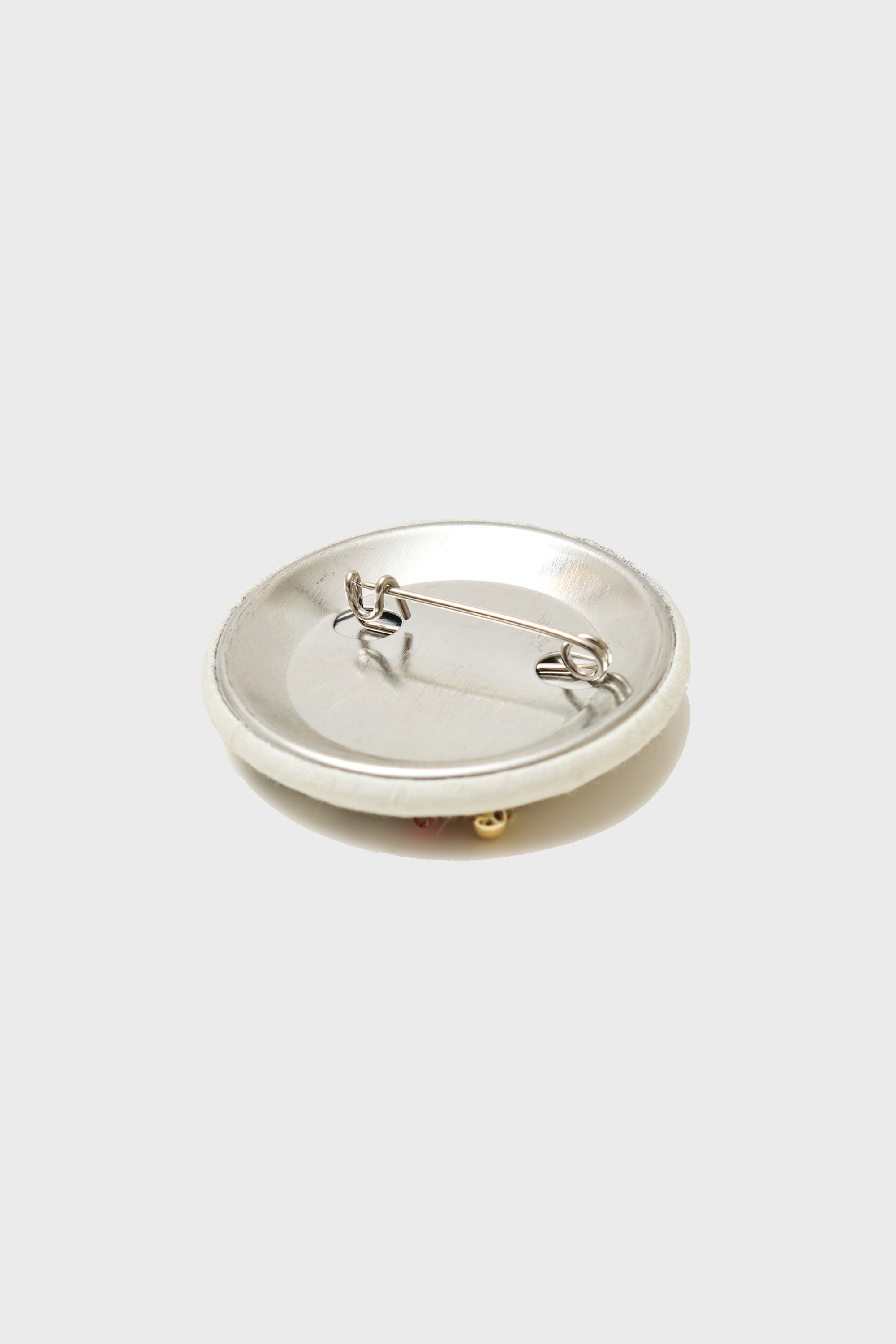 BADGE UC2E1X09-5 WHITE