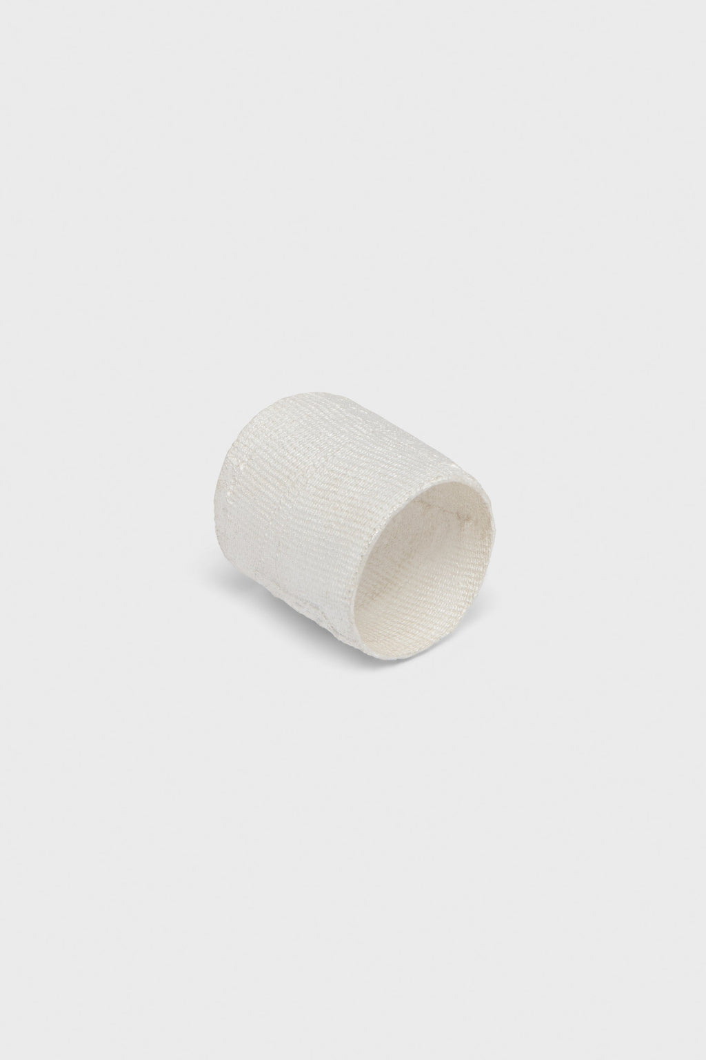 VTGR02 WHITE BANDAGE RING