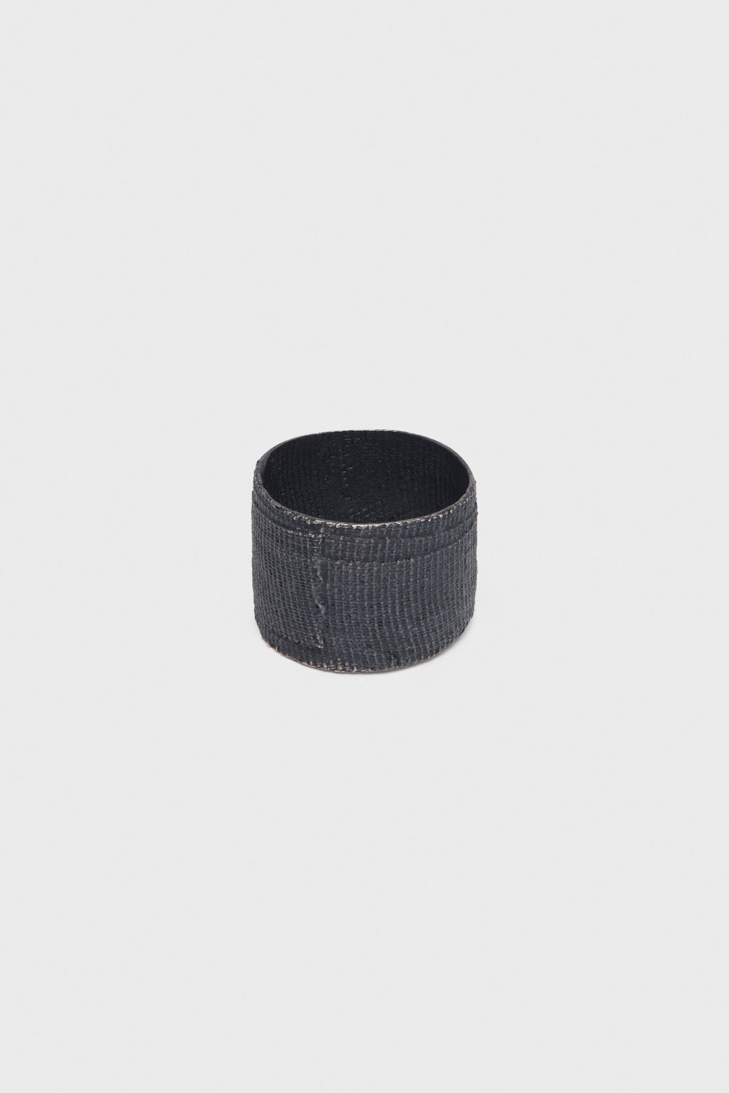 VTGR03 BLACK BANDAGE RING