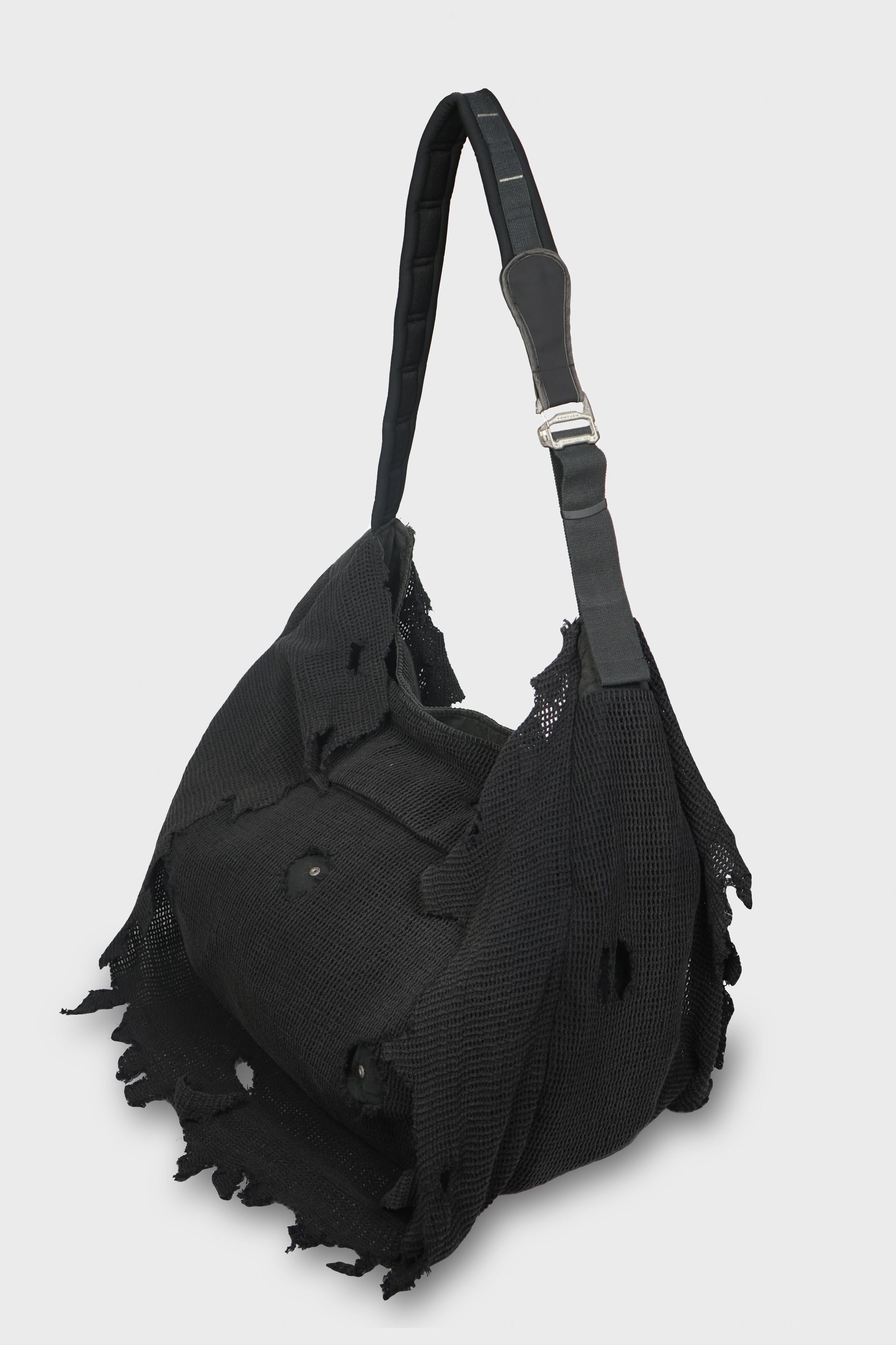 DECAYED-MESH CARRIER SLING BAG-36L