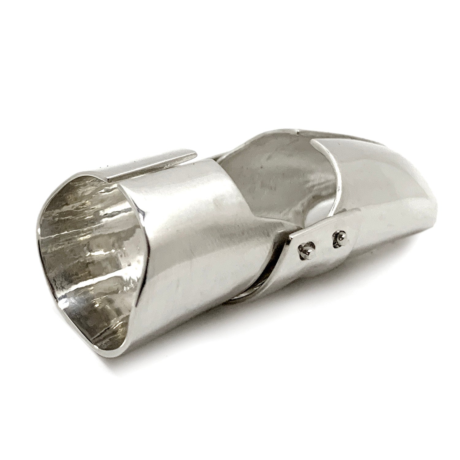 FINGERTIP WITH JOINT RING WITHOUT NAIL