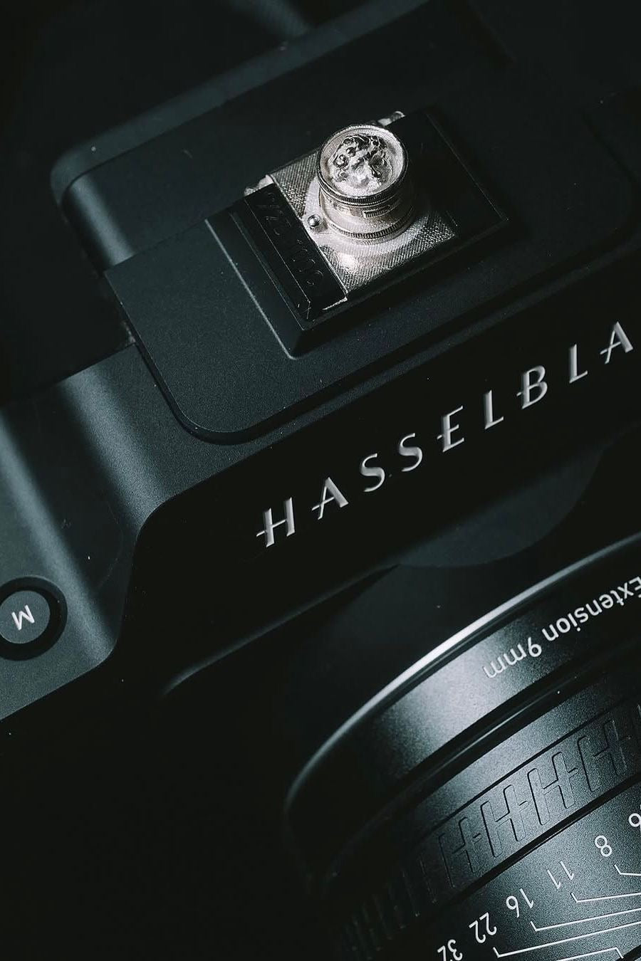 'M39 Lens' Camera Hot Shoe Cover