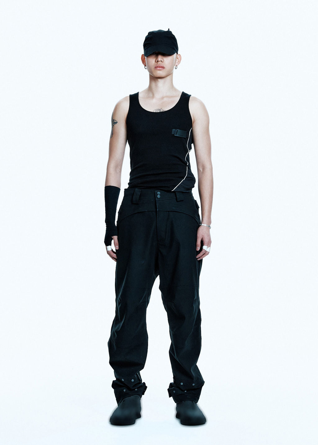 BIKER PANTS W/ DETACHABLE BAG