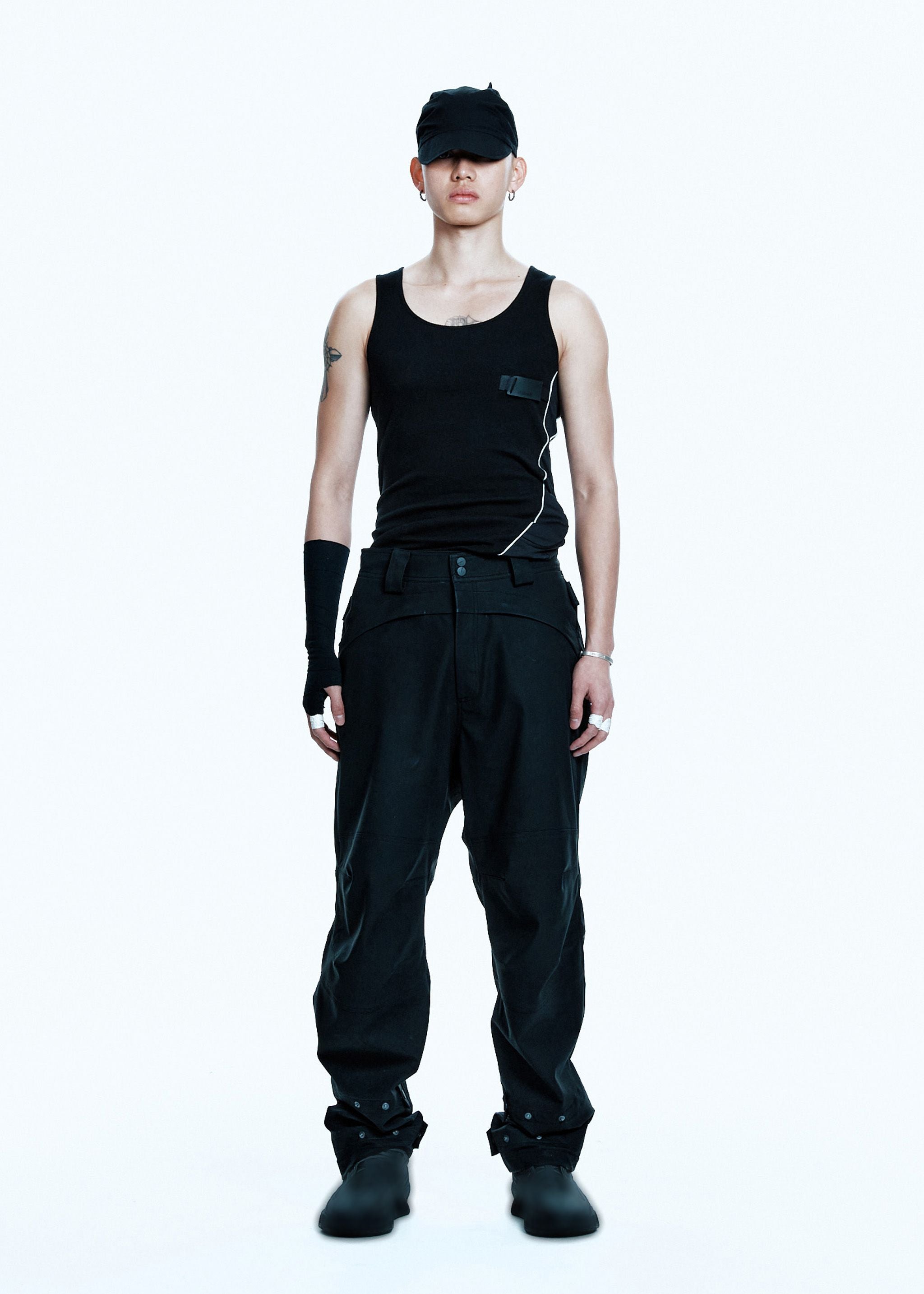 BIKER PANTS W/ DETACHABLE BAG