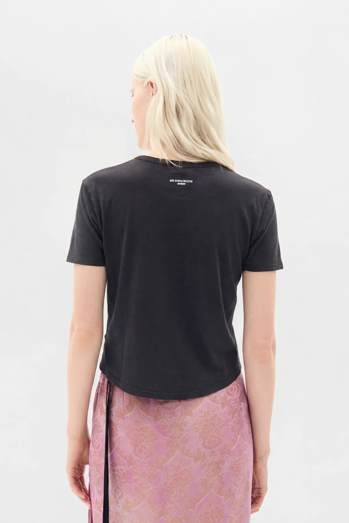 FLOOR MICRO T-SHIRT WITH "ELECTRIC KISS" FLOCK PRINT FADED BLACK