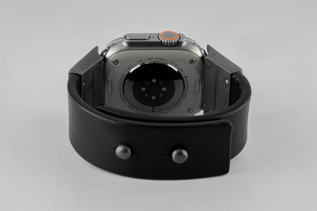 Apple Watch Bracelet (Model 1, 42-49mm, Wedge Strap, Studs, BLK+KA)