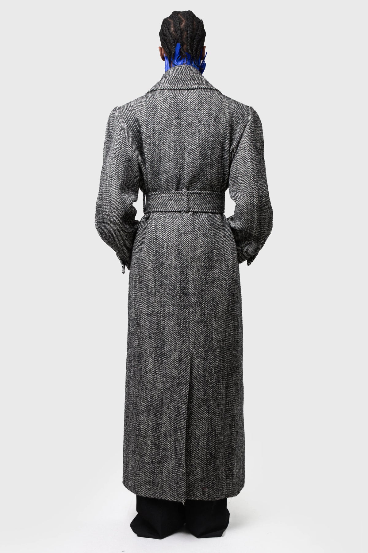 STRUCTURED RAGLAN COAT BLACK WHITE