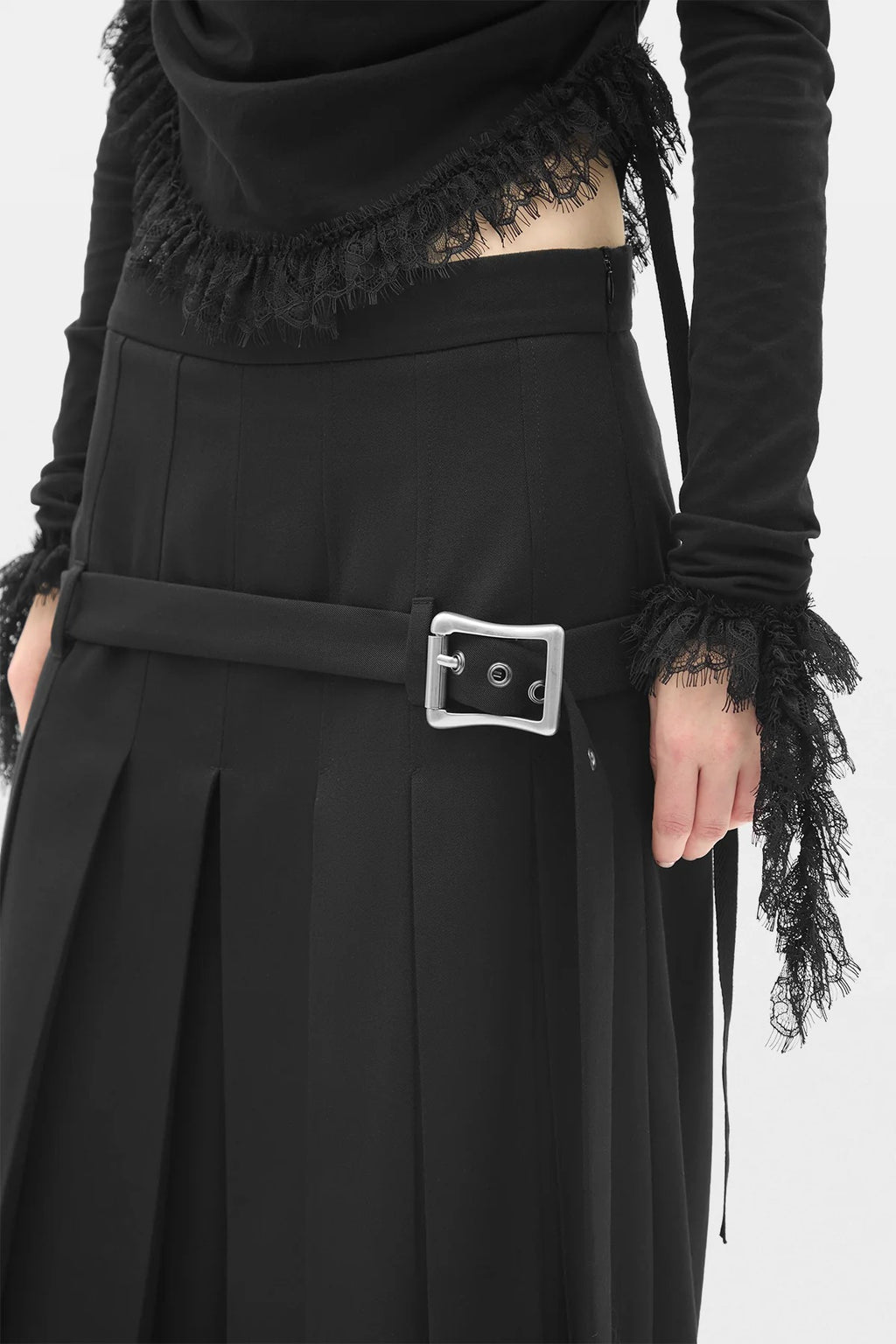MARIKO PLEATED FRONT TROUSERS BLACK