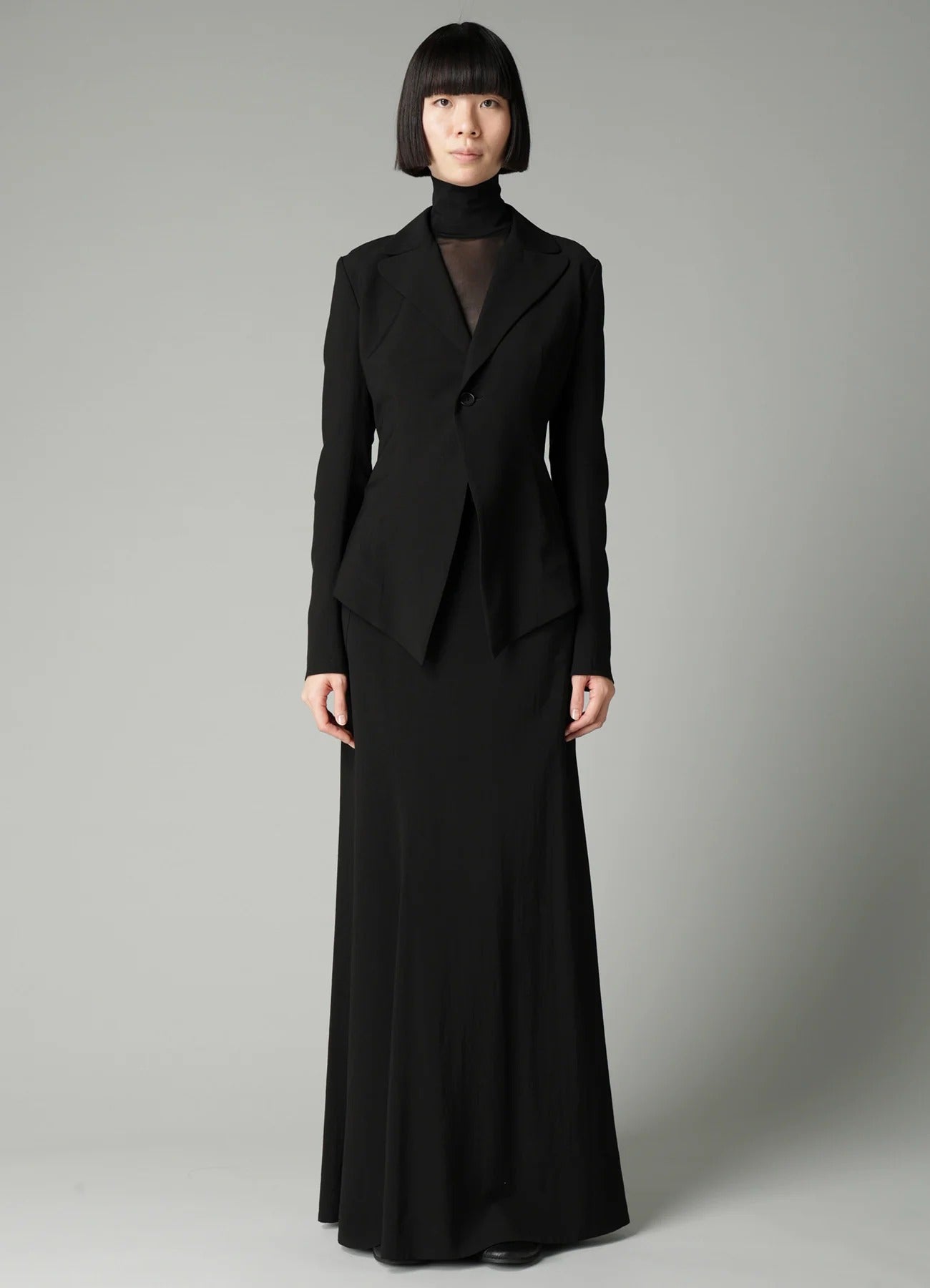 SWALLOW TAIL JACKET