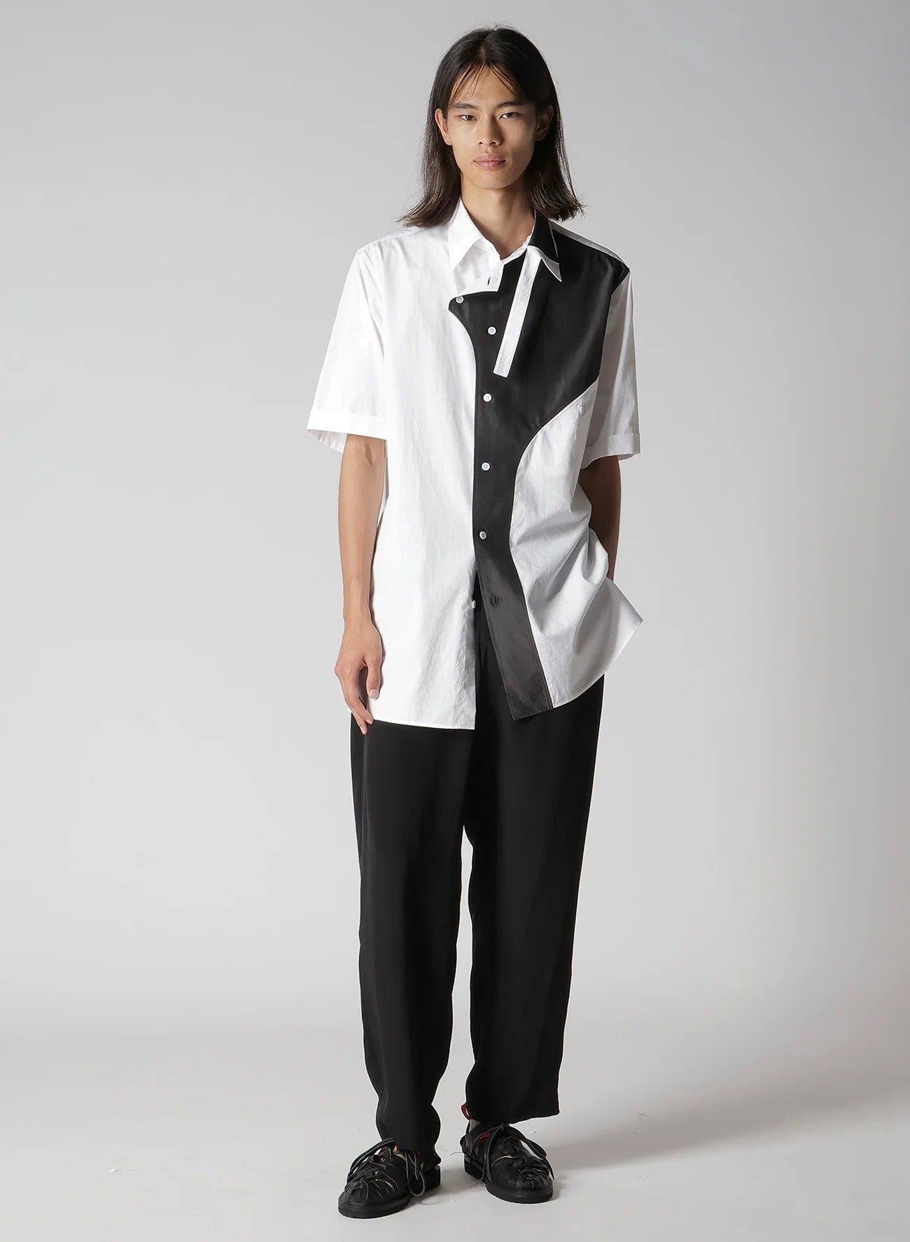 ASYMMETRIC BLOUSE