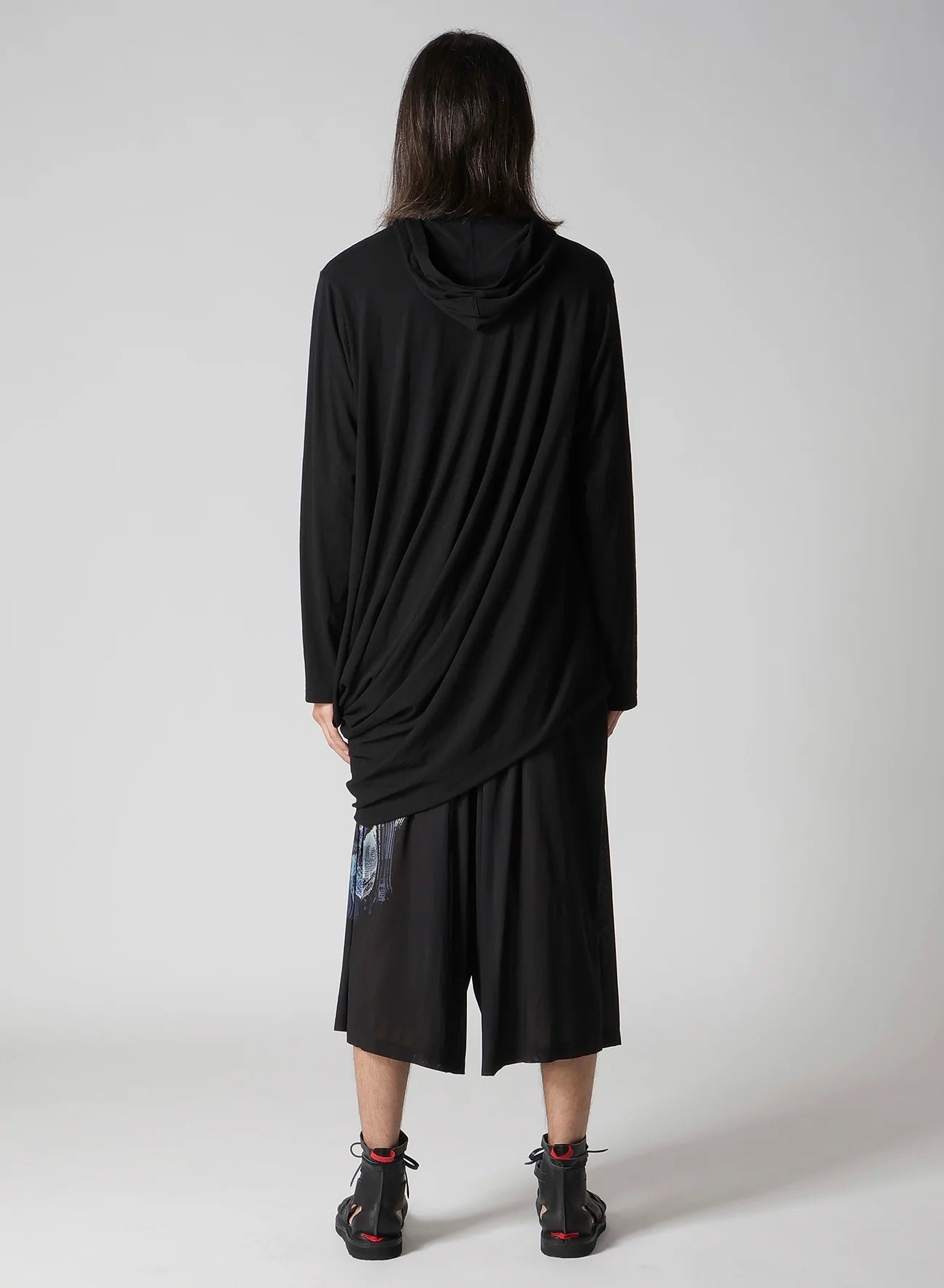 HOODED DRAPE LONG SLV T