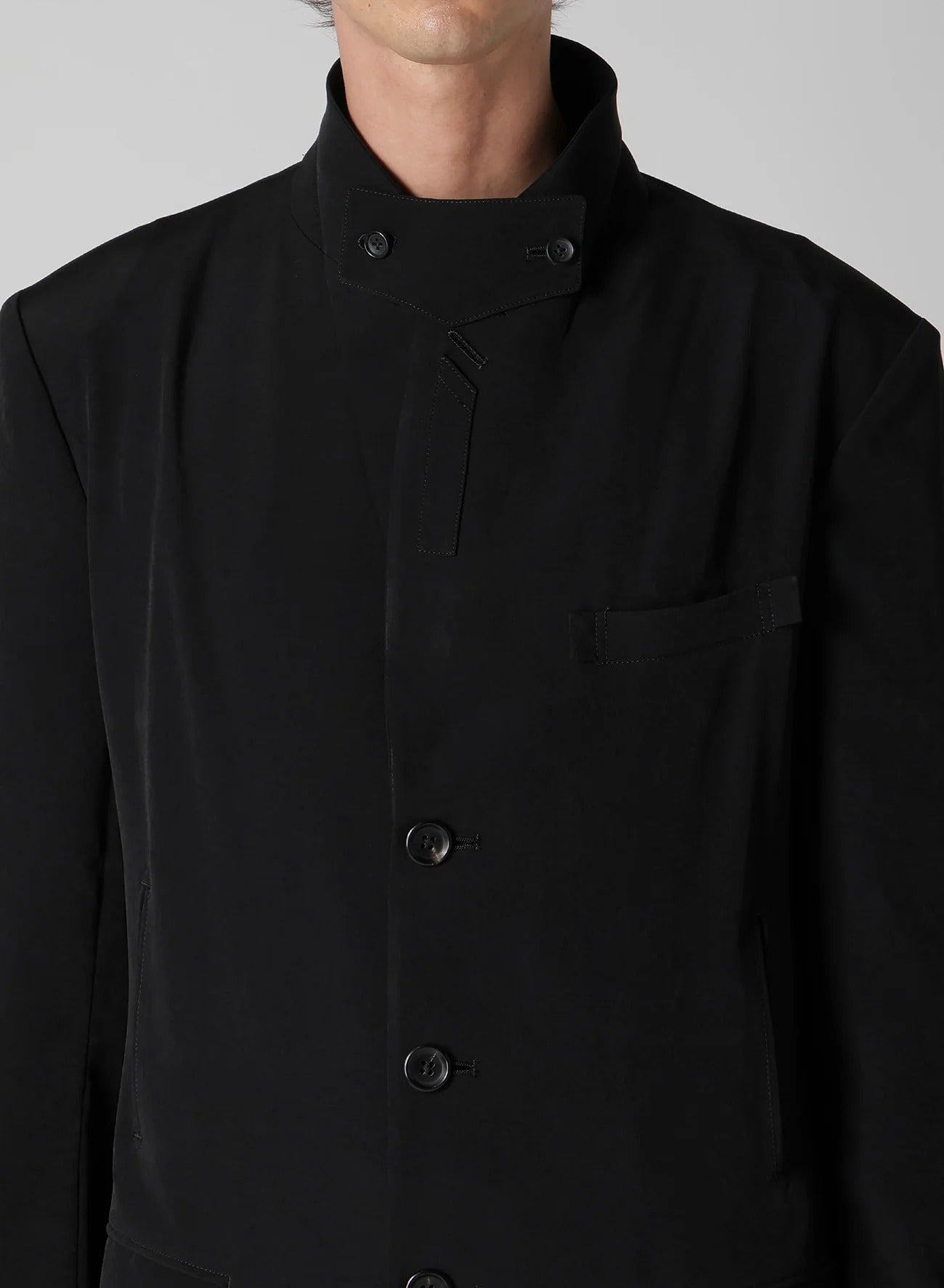4 BUTTUN LONG SUIT