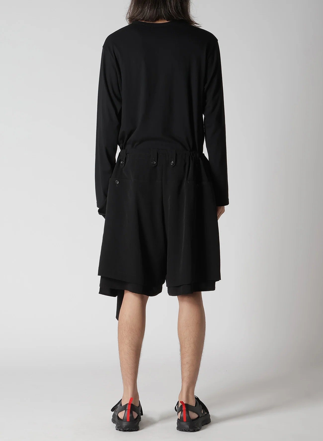 DRAPE PANEL ATTACHED SHORT PANTS