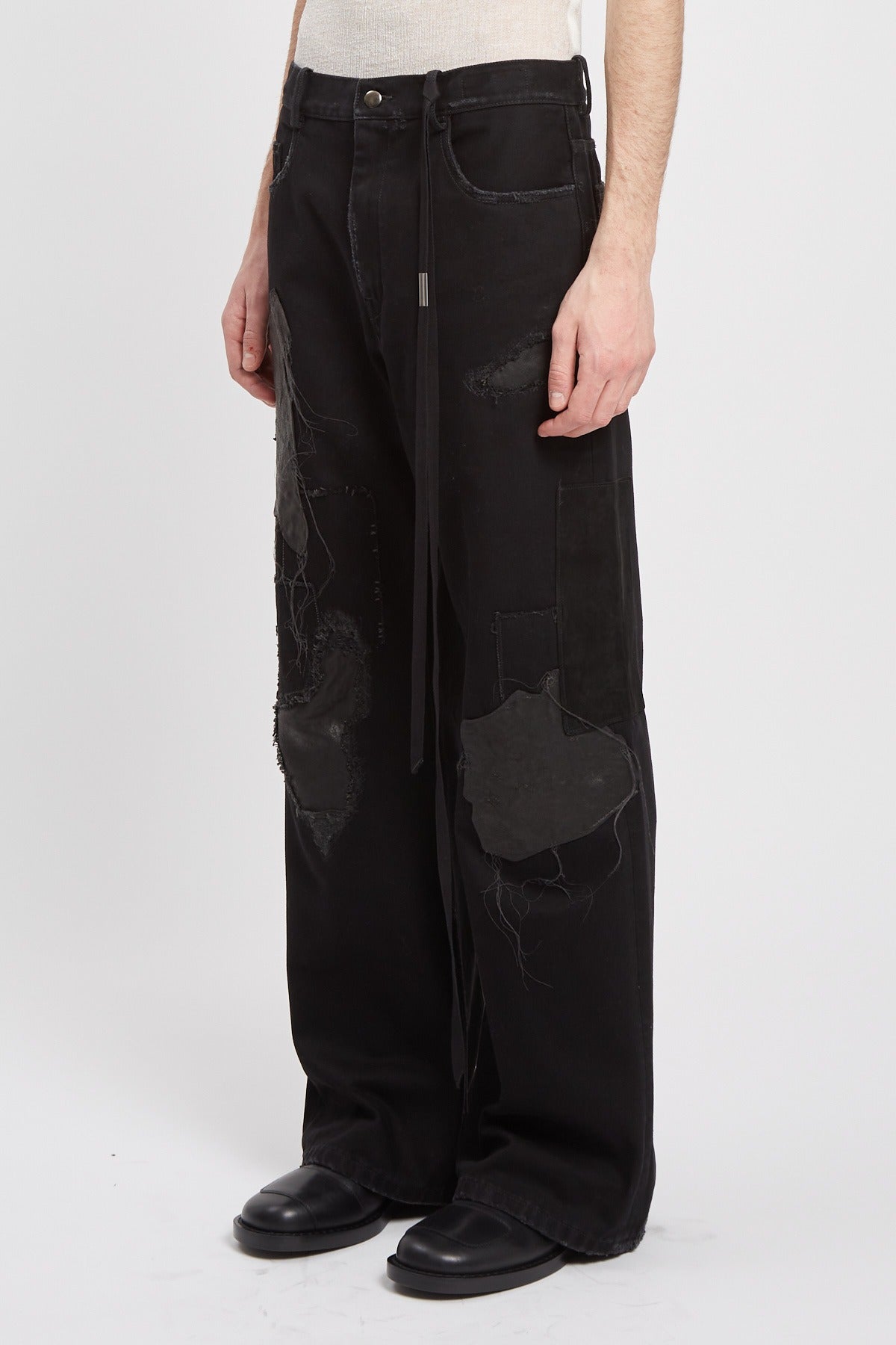 MODEST 5-POCKETS RELAXED FLARED TROUSERS FADED BLACK