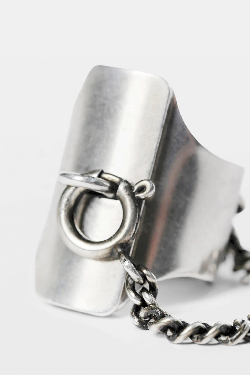 MARTINE LOCKRING ANTIQUE SILVER