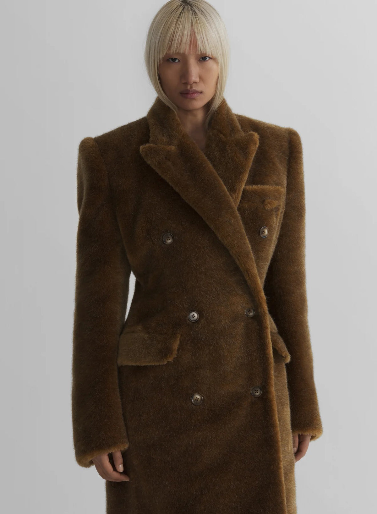MASCULINE DOUBLE BREASTED COAT BROWN