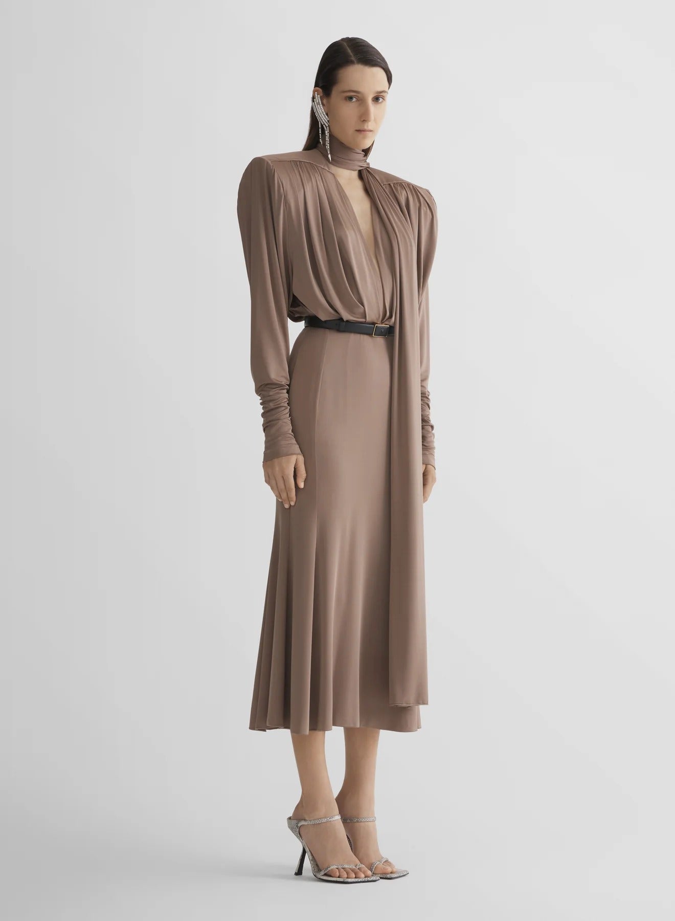 POWER DRESS TAUPE