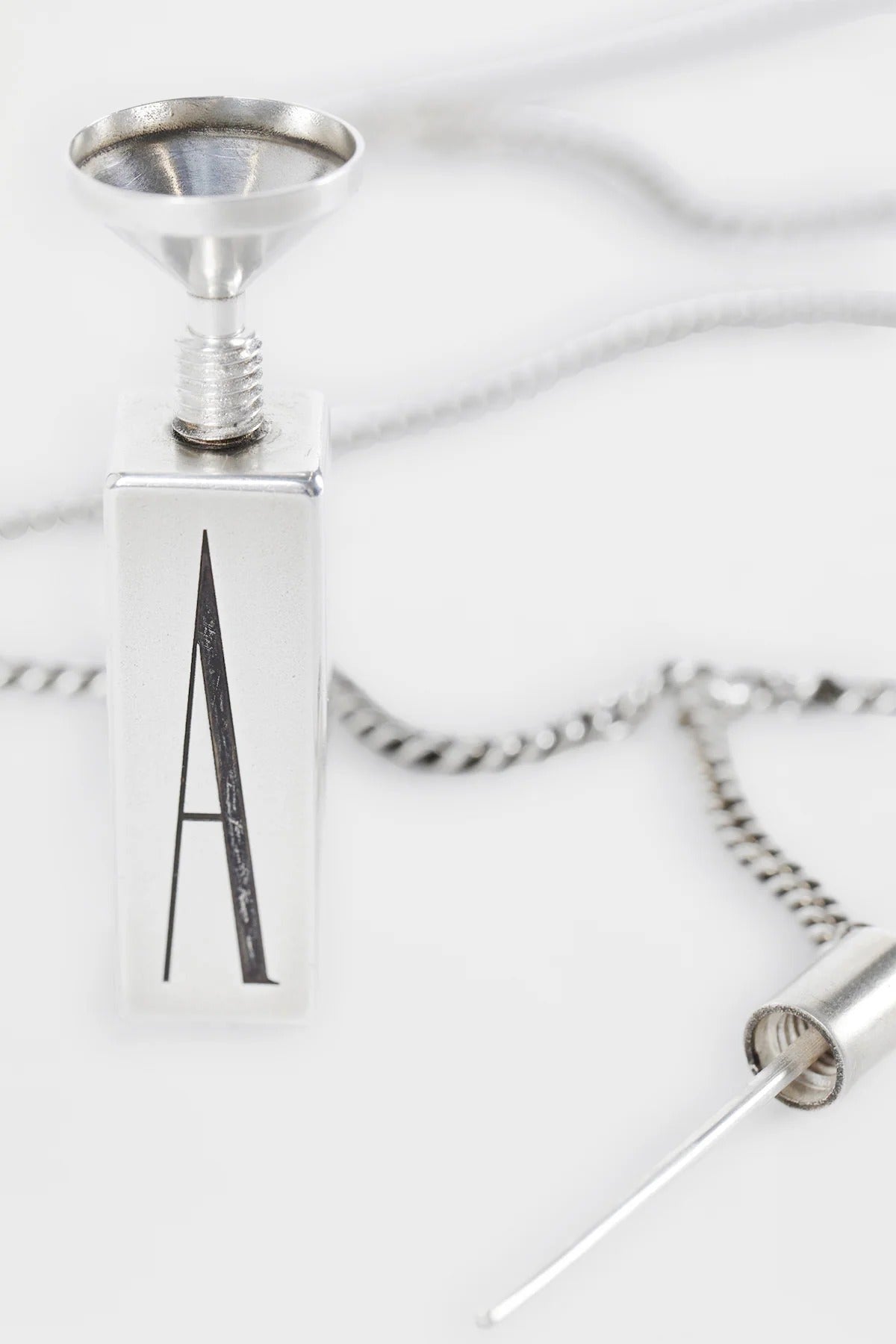 PAULU PERFUME PENDANT NECKLACE ANTIQUE SILVER