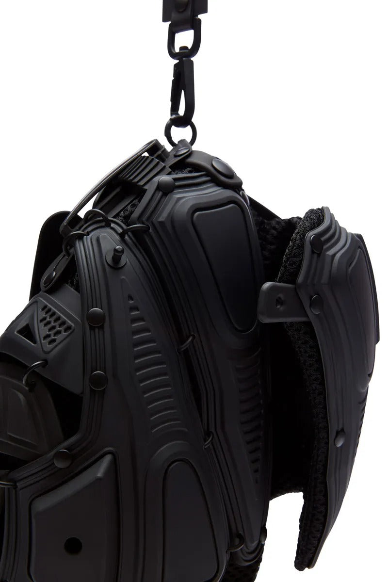 CLUTCH/CROSS BODY BAG