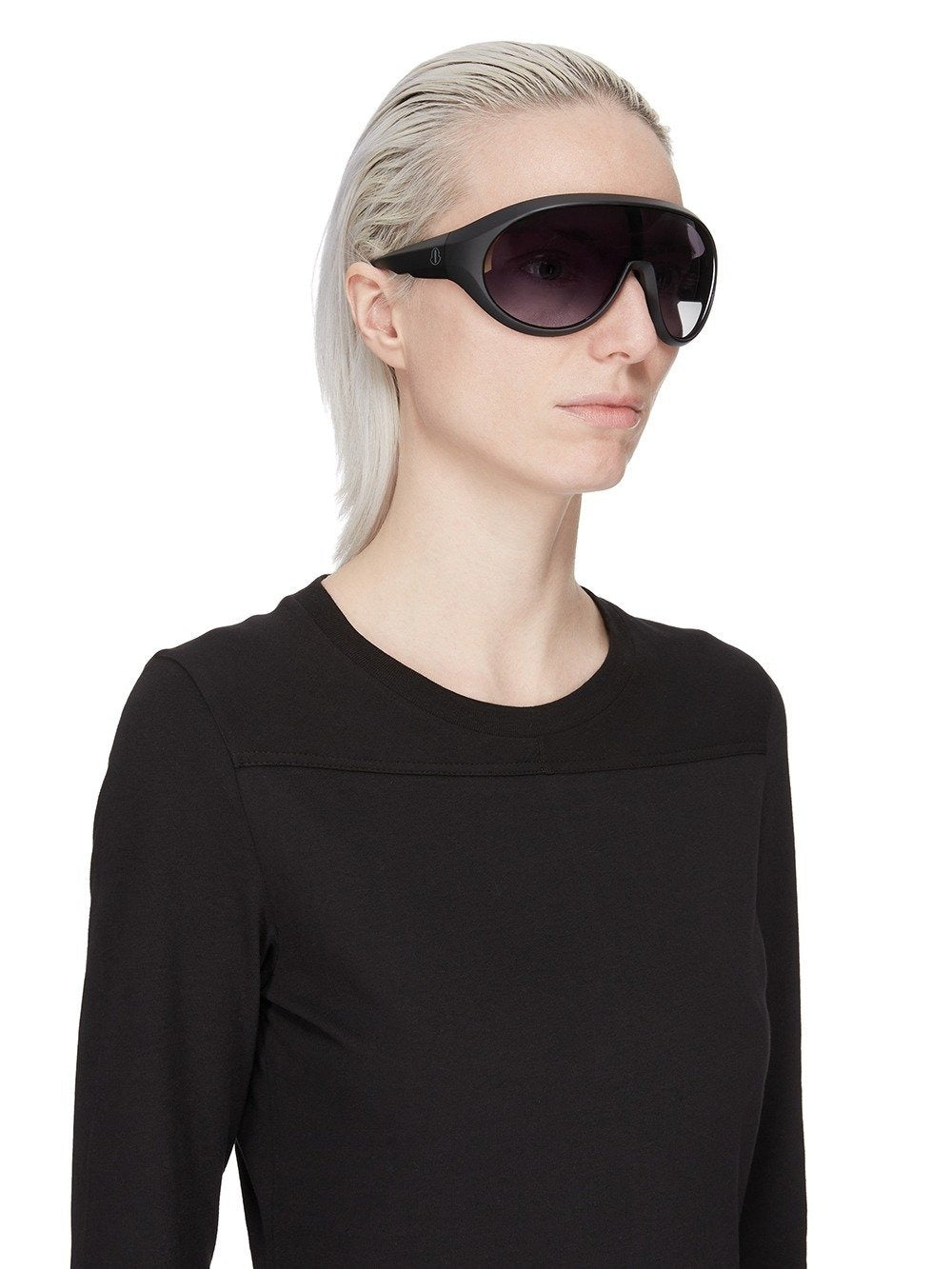 SUNGLASSES BLACK TEMPLE BLACK LENS