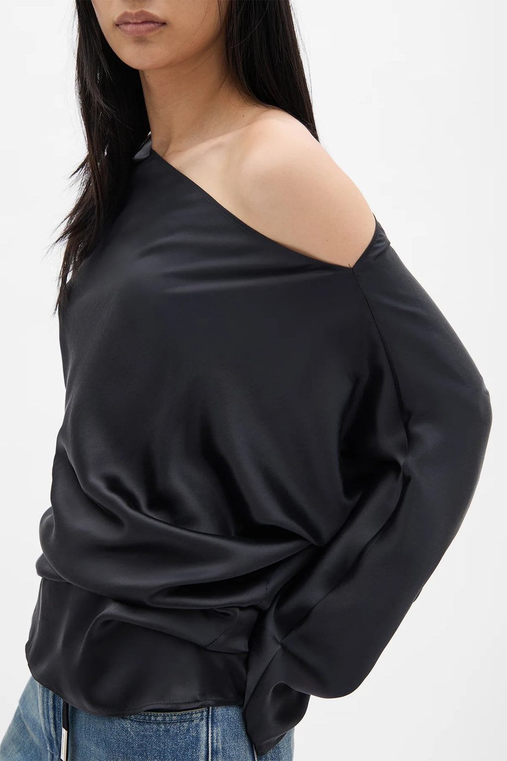 ROOS BIAS CUT DROP SHOULDER TOP BLACK