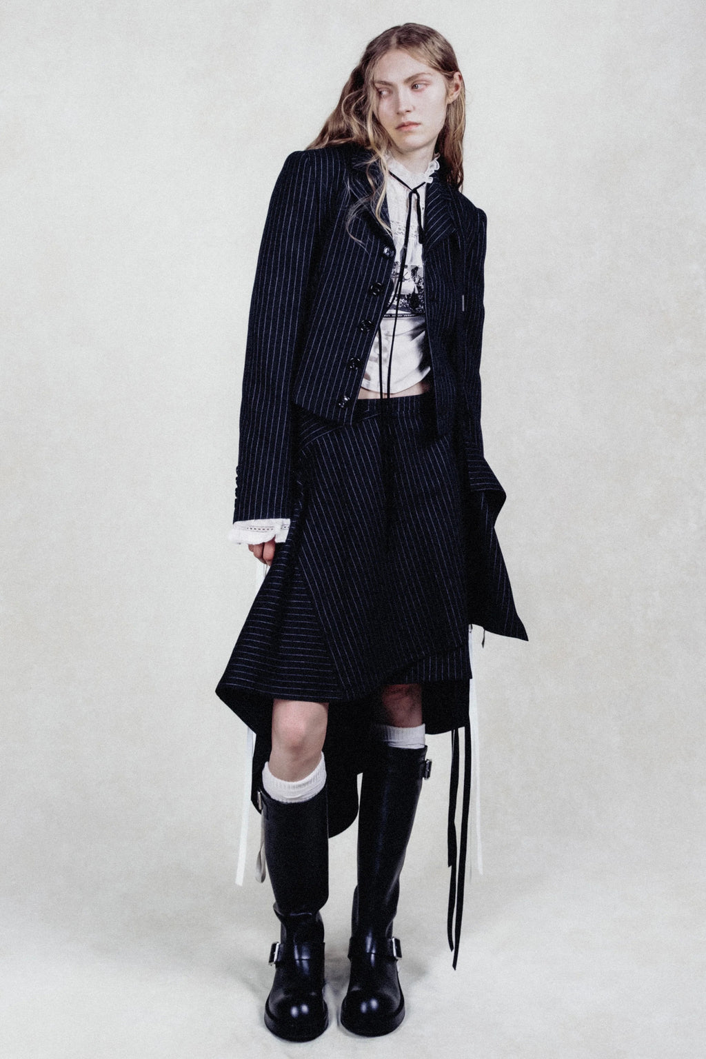MANDA CROPPED FITTED JACKET CHALK STRIPE