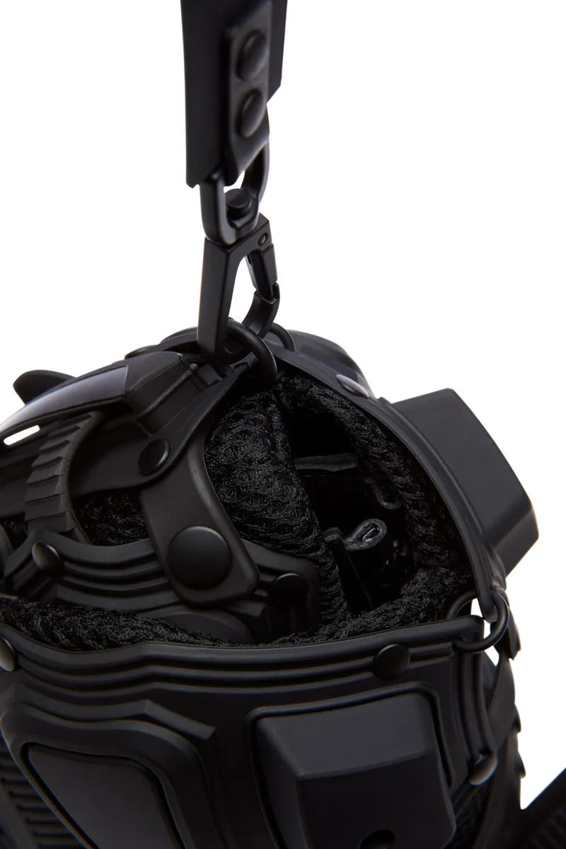 CLUTCH/CROSS BODY BAG