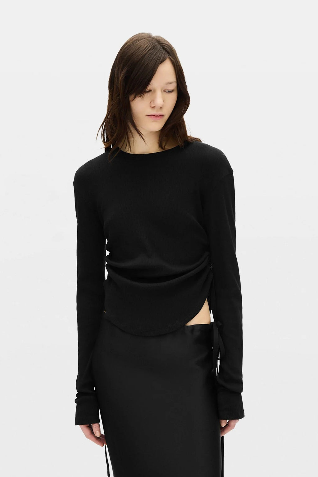 DOT WRINKLED CROPPED LONG SLEEVES TOP BLACK