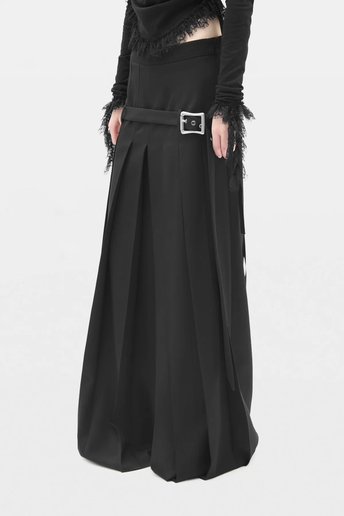 MARIKO PLEATED FRONT TROUSERS BLACK