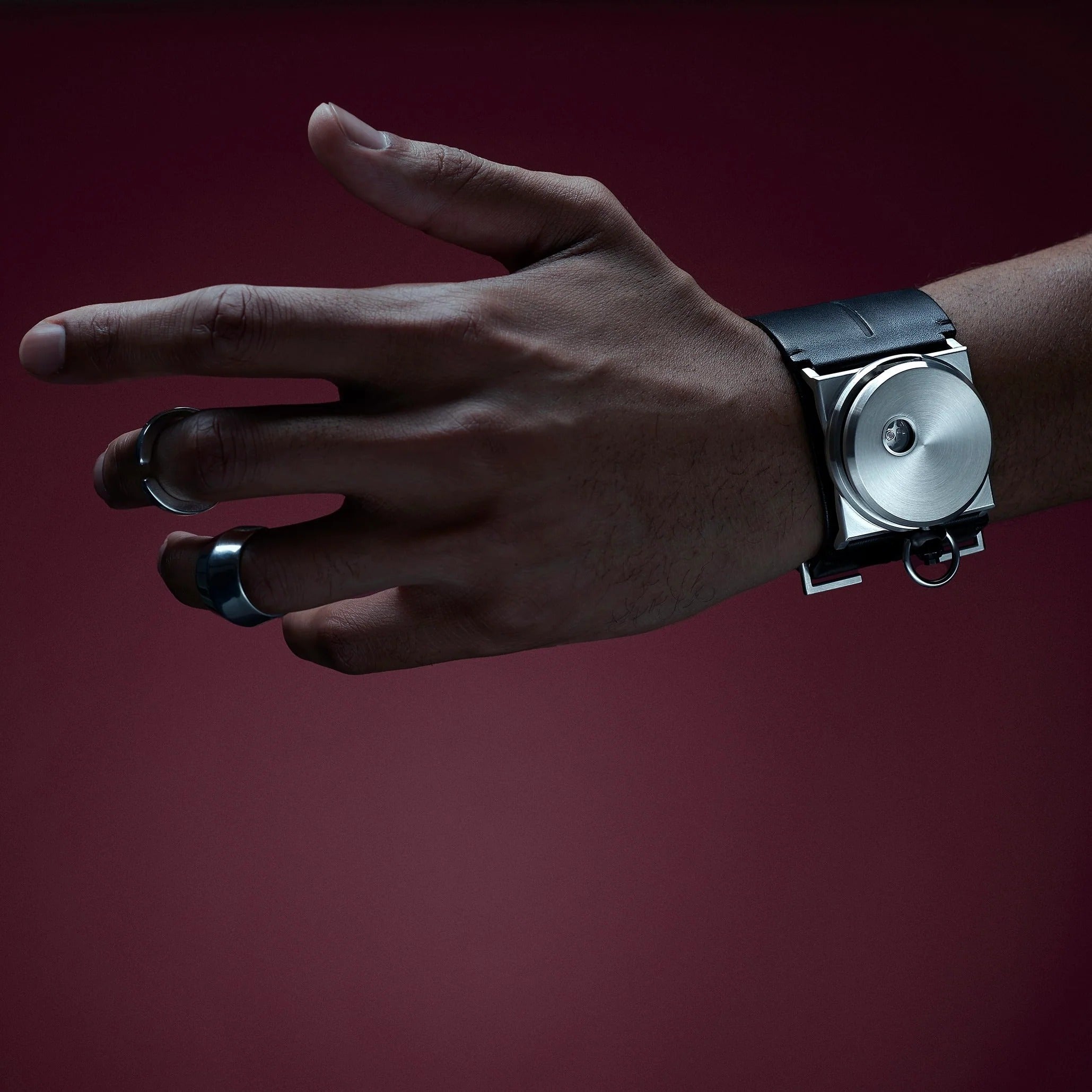 R100 SISYPHOS / CUFF SILVER