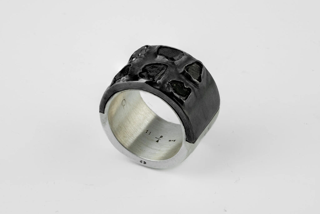 Sistema Ring (Terrestrial Surfaced, 1.6 CT, 6 Black Diamond Fragments, 17mm, MA+KA+KFRDIA)