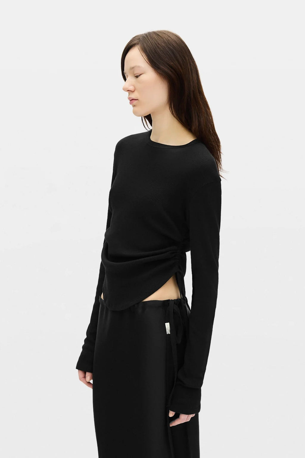 DOT WRINKLED CROPPED LONG SLEEVES TOP BLACK