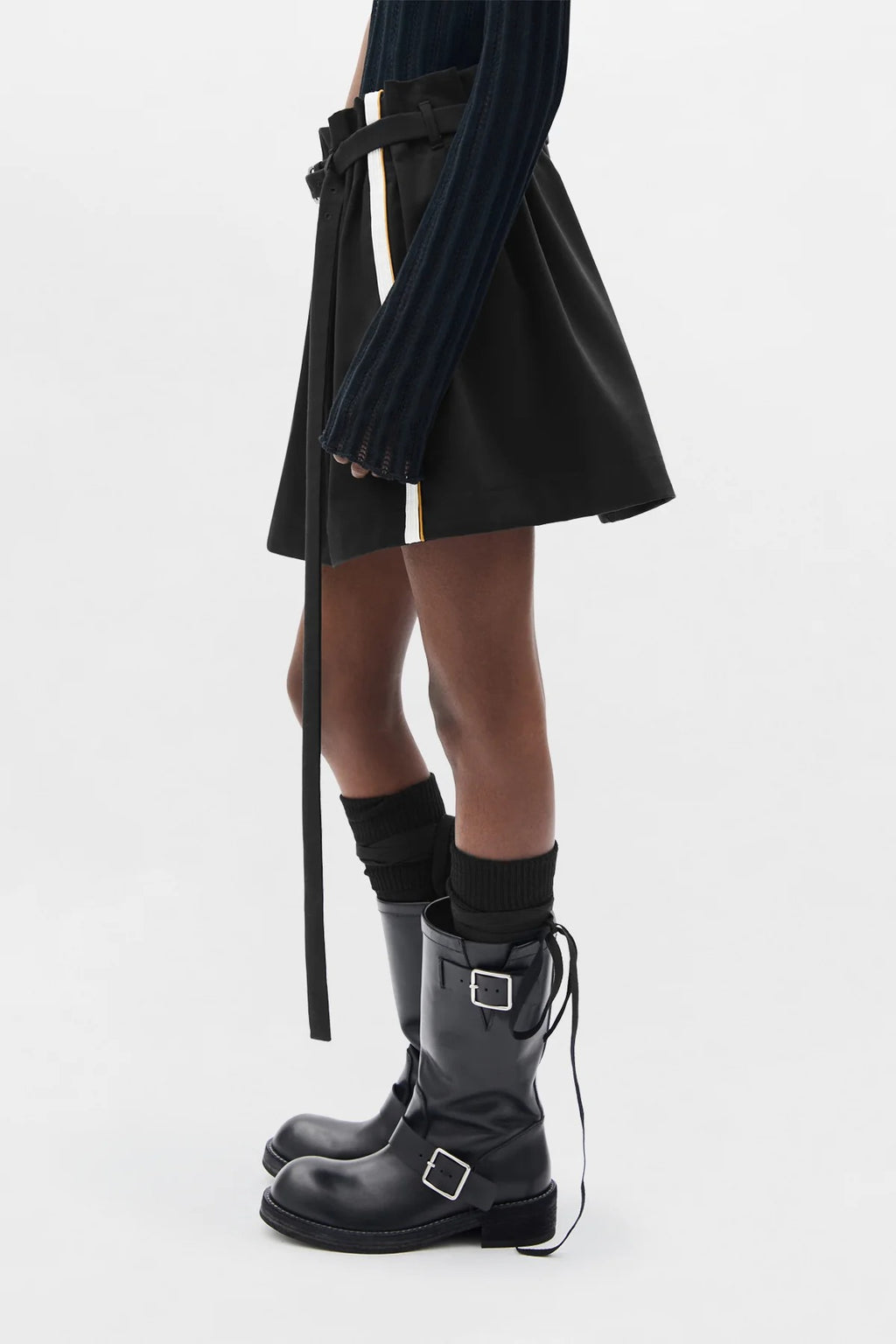 HAGA PLEATED MINISKIRT WITH BELT BLACK