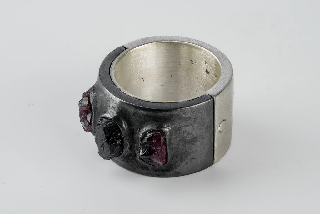 Sistema Ring (Terrestrial Surfaced, 3 Winza Sapphires, 17mm, MA+KA+WIS)