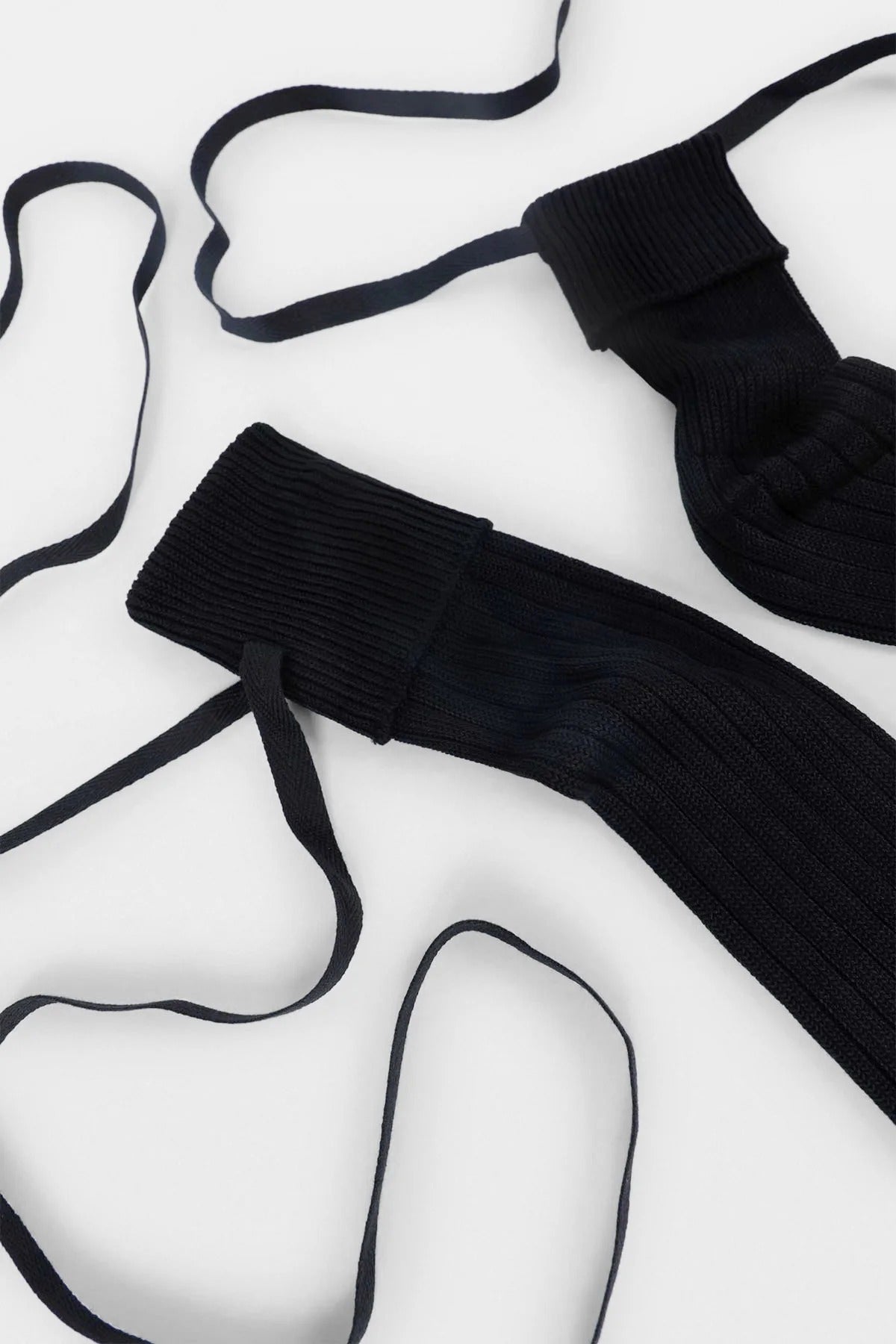 ANN DEMEULEMEESTER - JOST KNEE-HIGH SOCKS WITH RIBBON DETAIL (PAIR