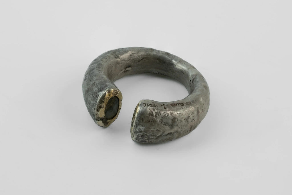 Druid Ring (Hoof Set, Fuse, 0.4 CT, 2 Diamond Slabs, DA18K+DIA)