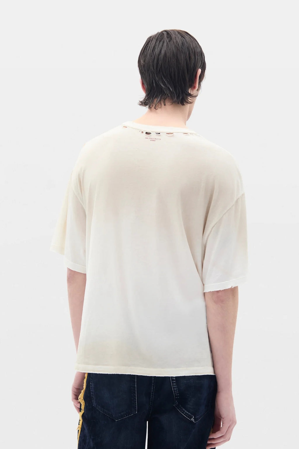 LU T-SHIRT W/ "NEW POETRY CLUB" PRINT CHALK
