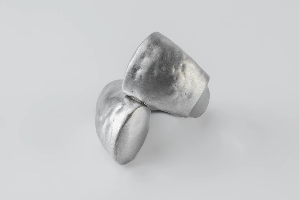 Giant Twisted Druid Ring (MA)