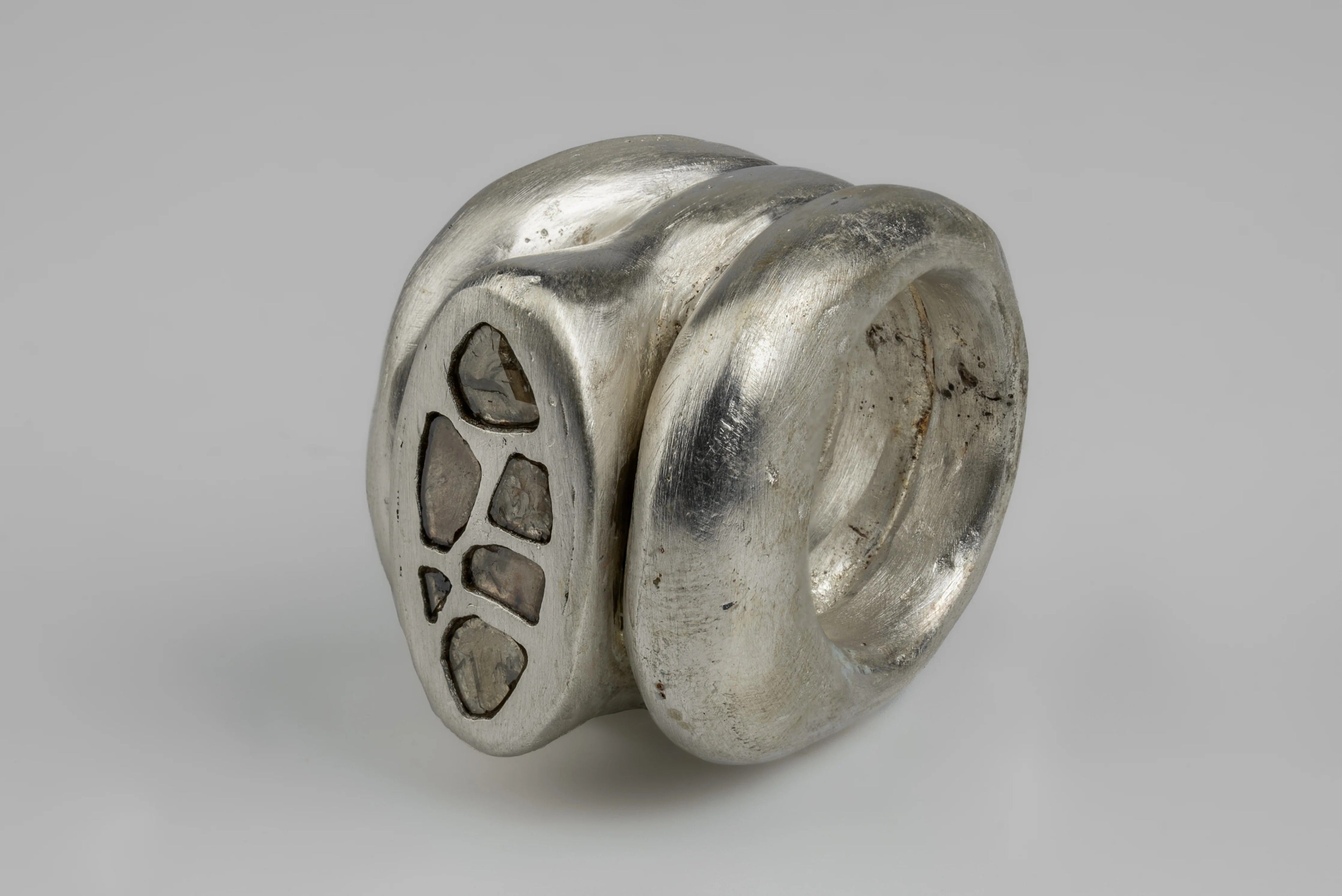 Stack Ring (Roman Mountain, Mega Pavé, MA+DIA)