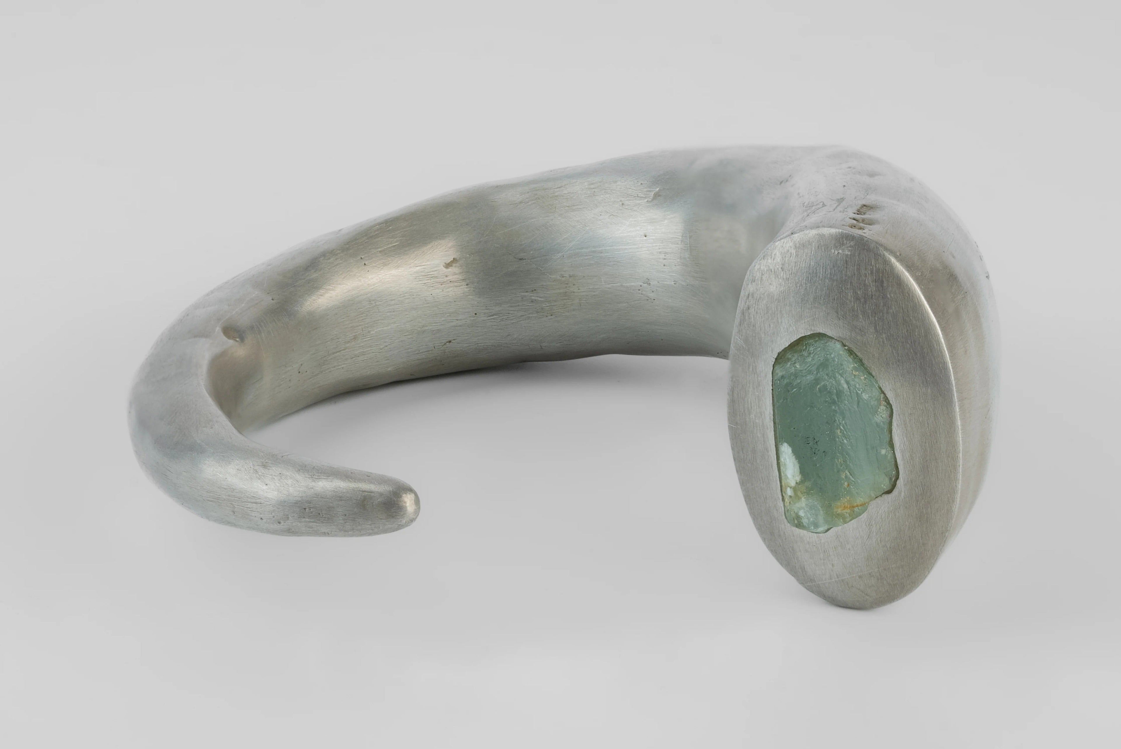 Giant Horn Bracelet (Hoof Set, Aquamarine, AS+AQU)