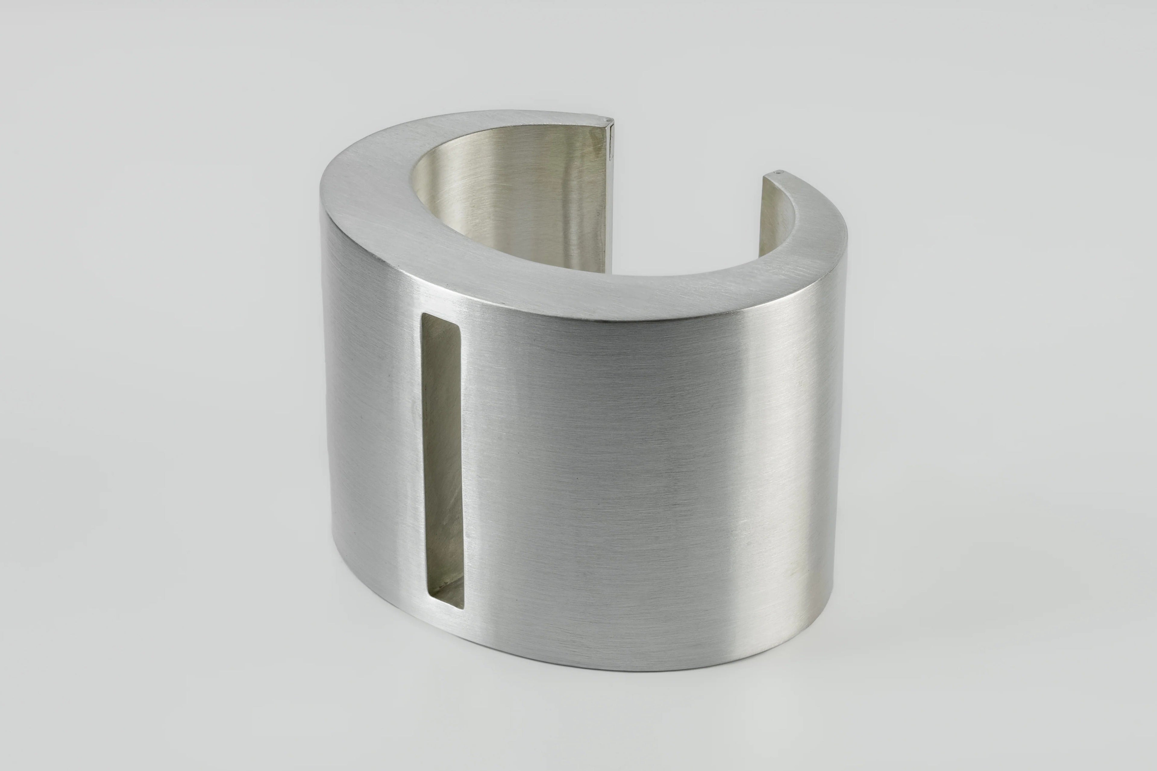 Crescent Bracelet (Cuboid Punchout, 60mm, MA)