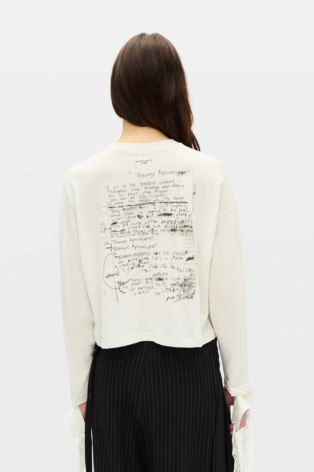 NIKKI T-SHIRT "TEENAGE APOCALYPSE" IVORY