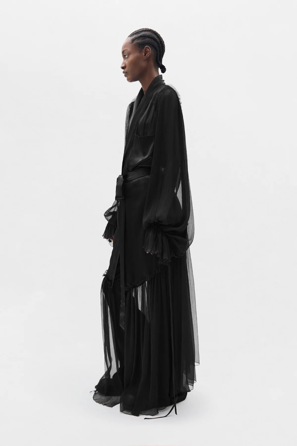 IRIA FLUID ROBE WITH SILK VOILE CREPONNE RUFFLE CONTRAST BLACK