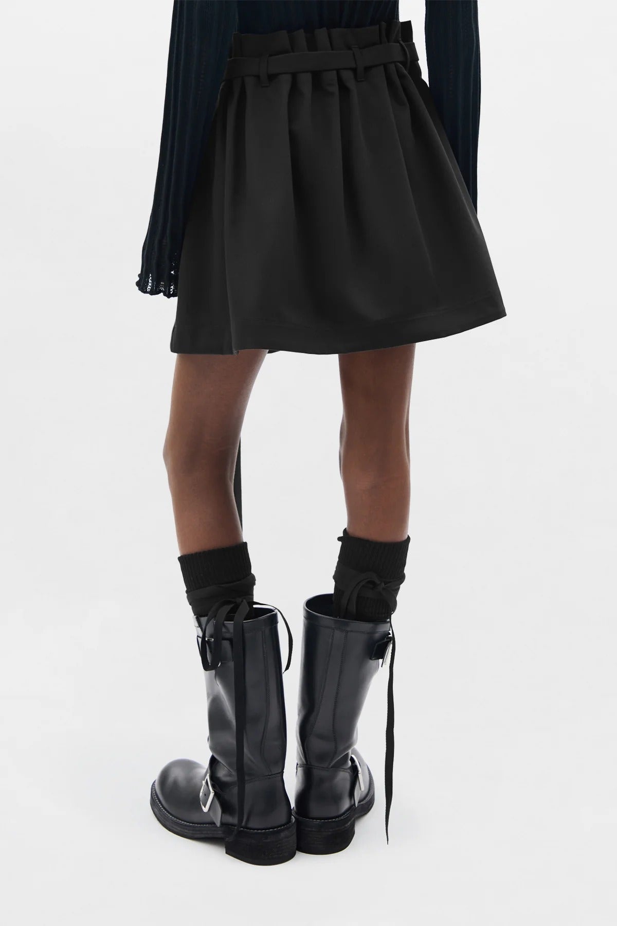 HAGA PLEATED MINISKIRT WITH BELT BLACK