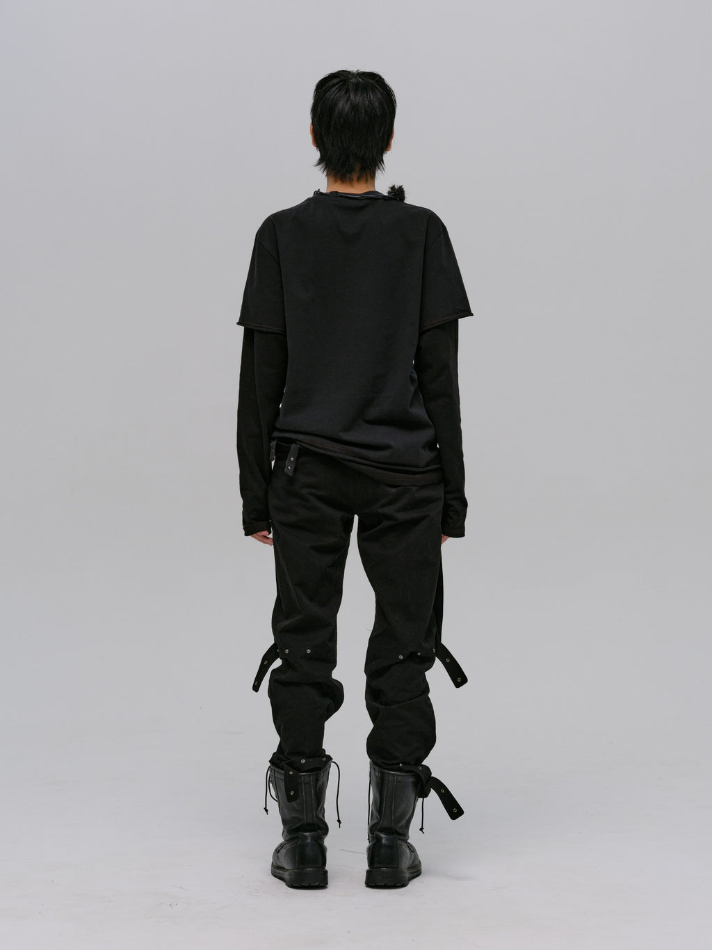LOW-RISE PANTS BLACK