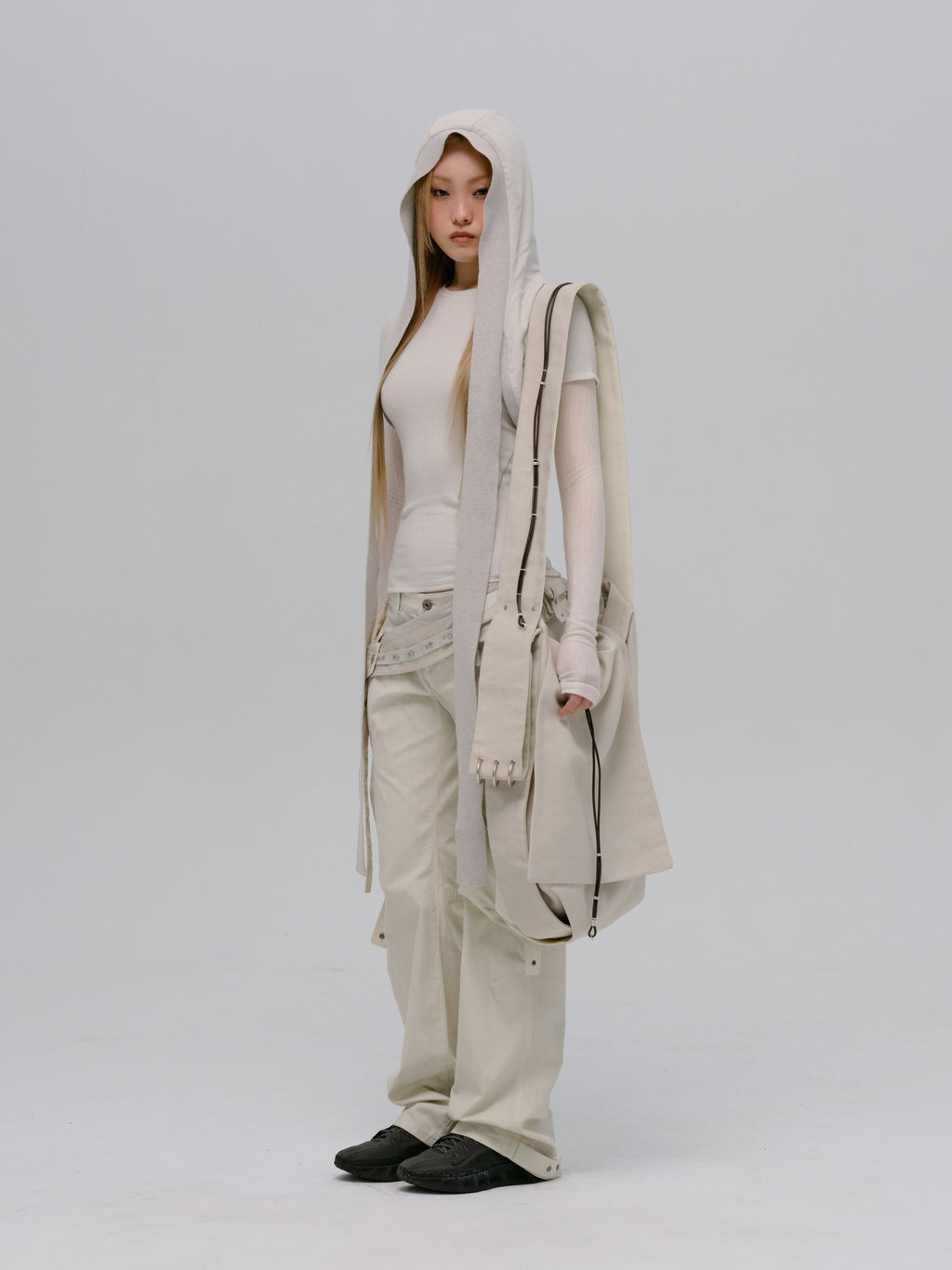 LAYERED T-SHIRT w/ HARNESS HOODIE FRENCH GREY