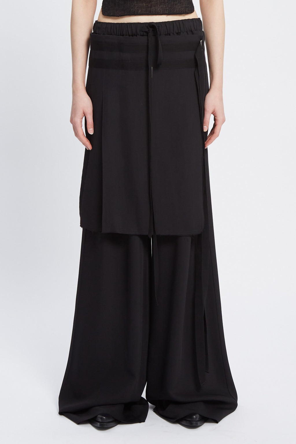 MARKE COMFORT LOUNGE PANTS WITH BELTED APRON BLACK